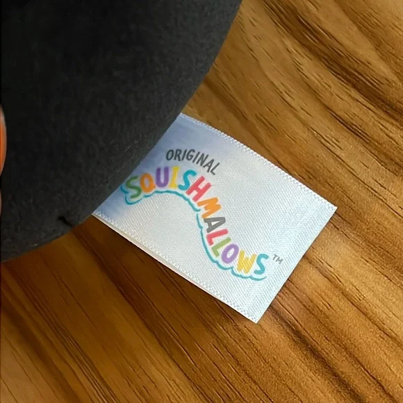 SQUISHMALLOWS Original Holly the Owl in Spider costume!!! Plushie NEW WITH TAGS! - Picture 10 of 12